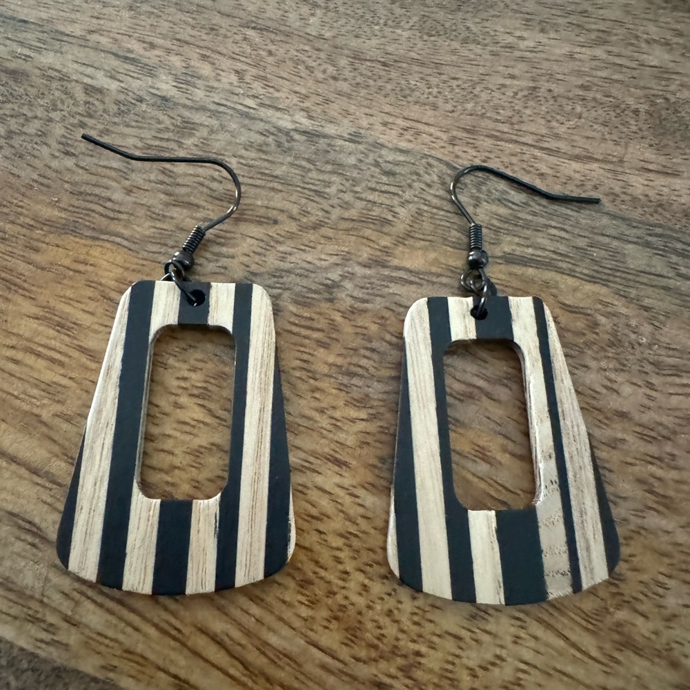 Wooden earrings